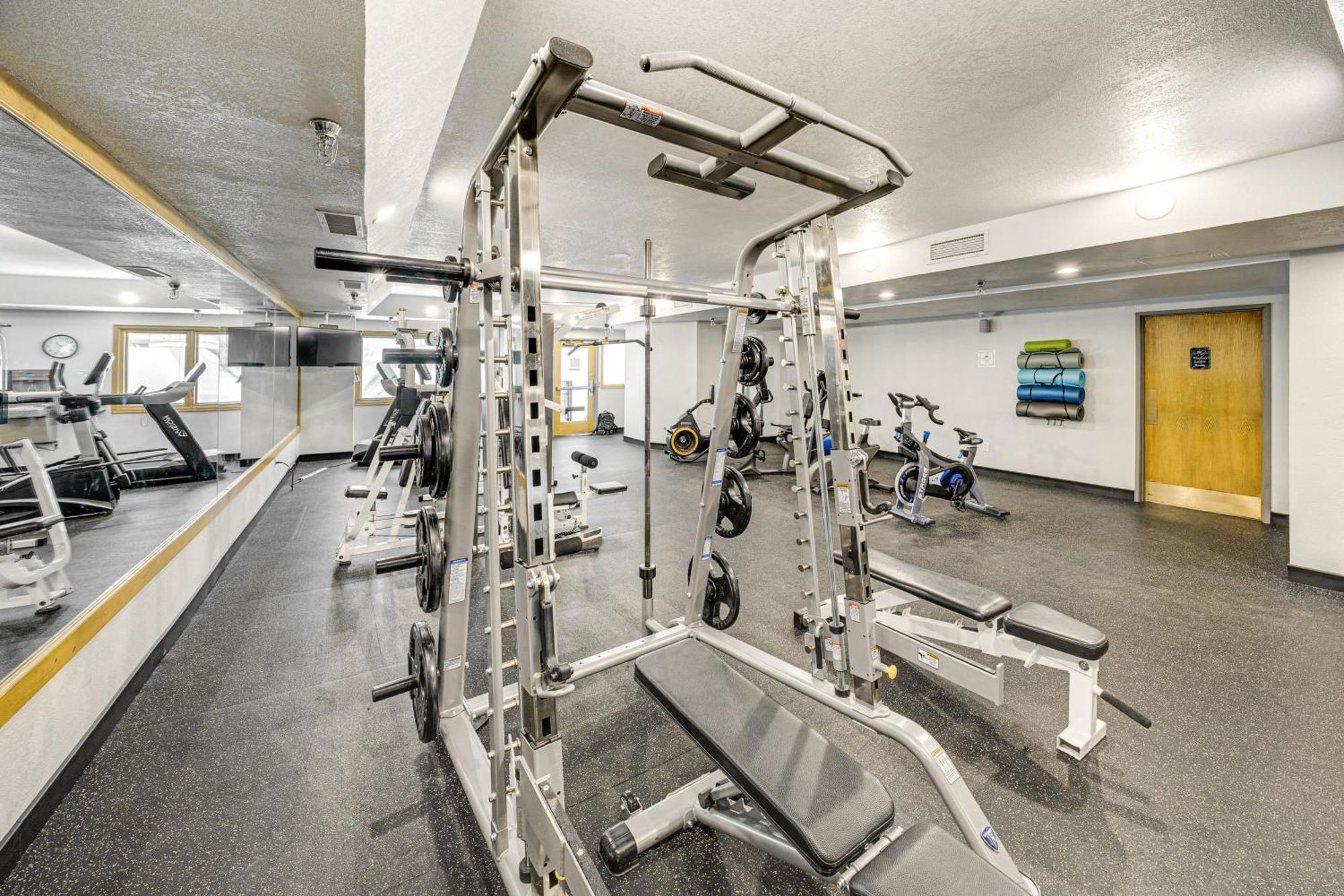 Ski-Inandski-Out Retreat With Iron Horse Pool Access! Винтер Парк Экстерьер фото